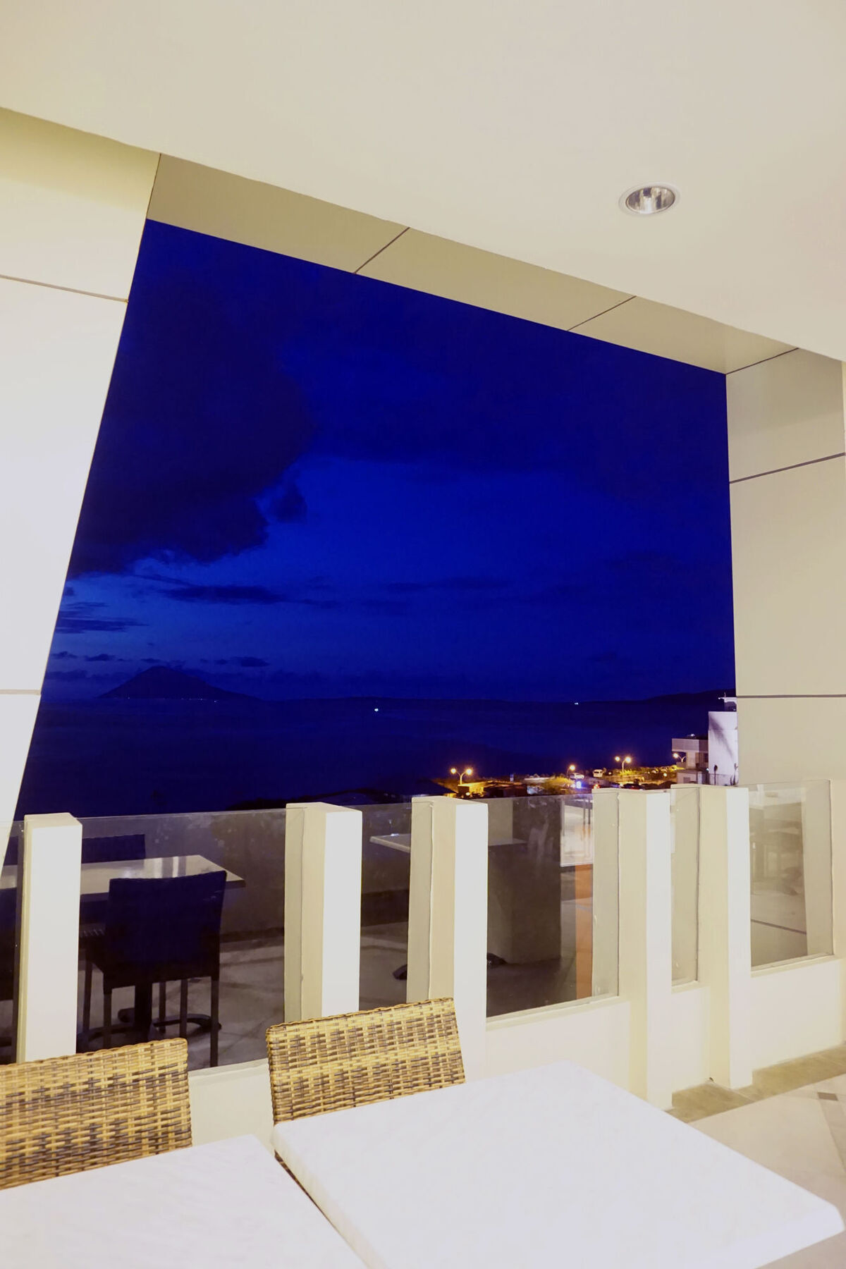 Big Fish Hotel Manado Exterior foto